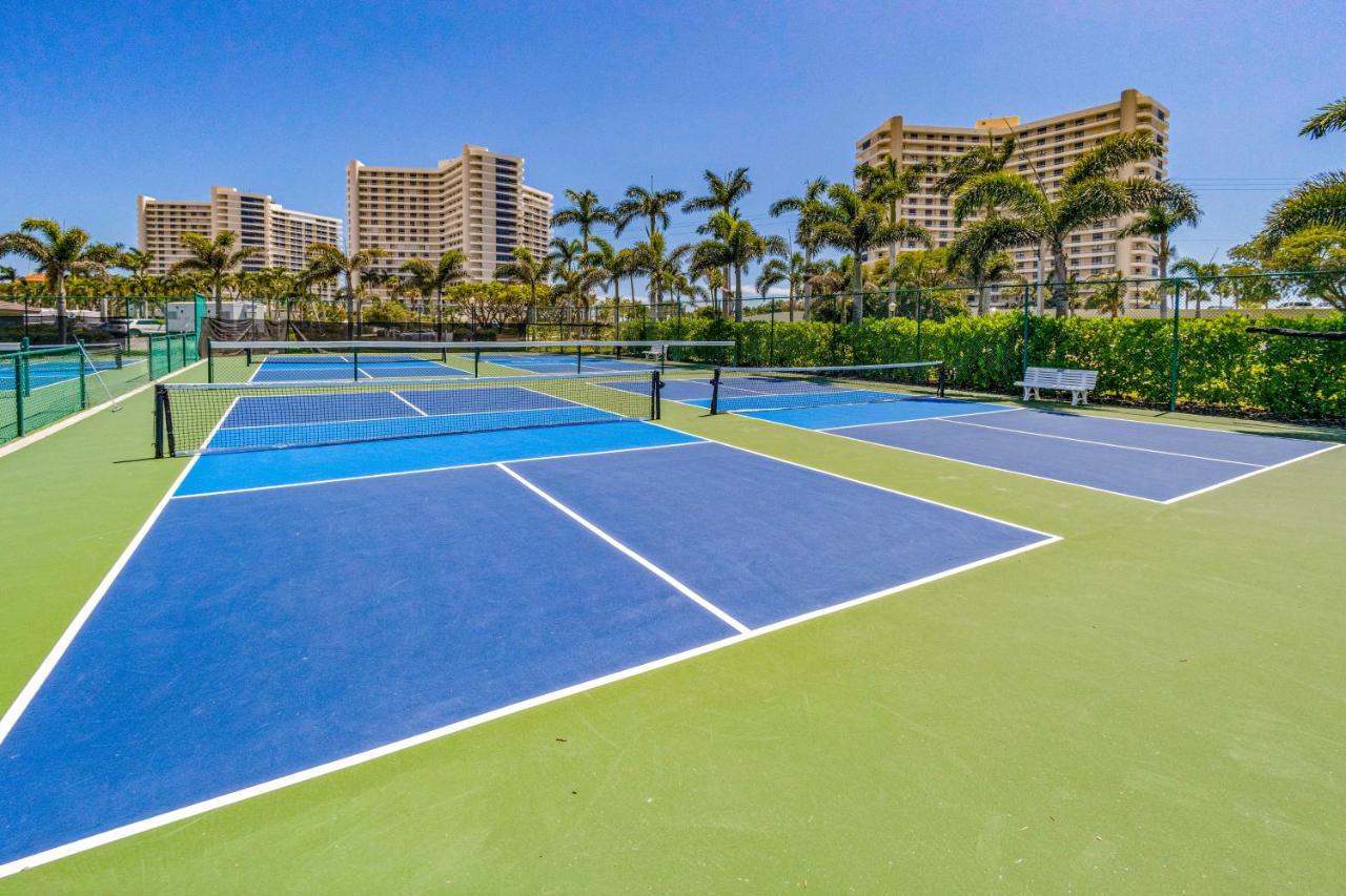 Bird Of Paradise Marco Island Exterior photo